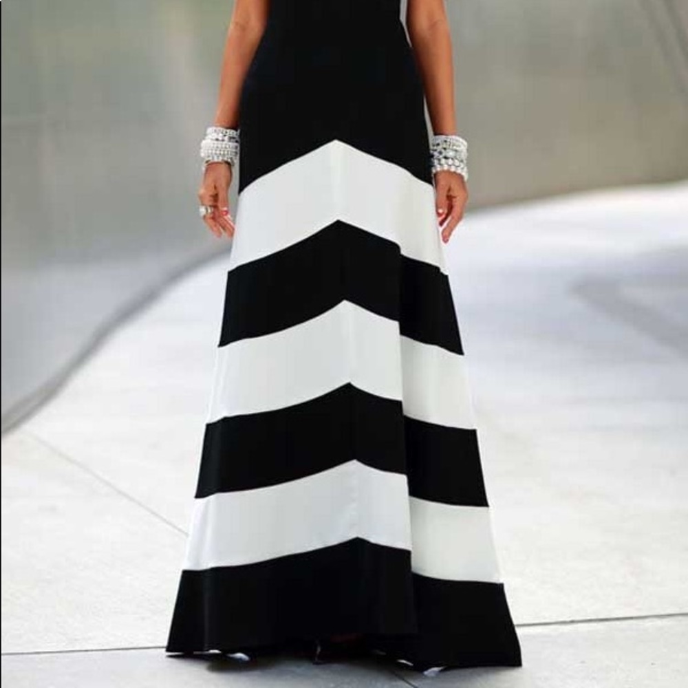 Black & white maxi